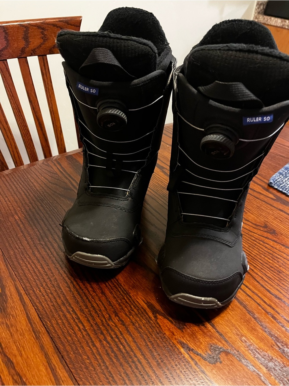 Burton Men's Snowboard Boots in Black and Gray - Picture 4 of 5